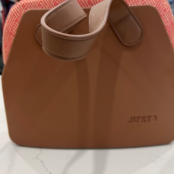 Juno purse from Italy - Picture 1 of 3